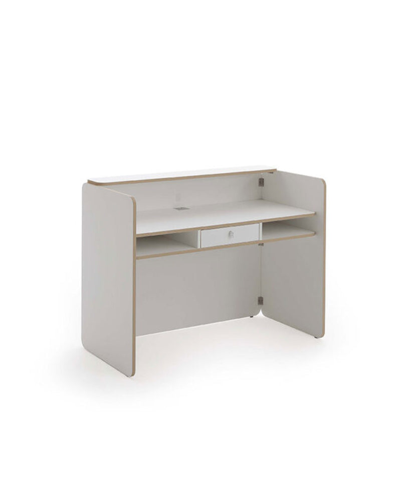 NAT - White reception desk - Edges in oak pattern